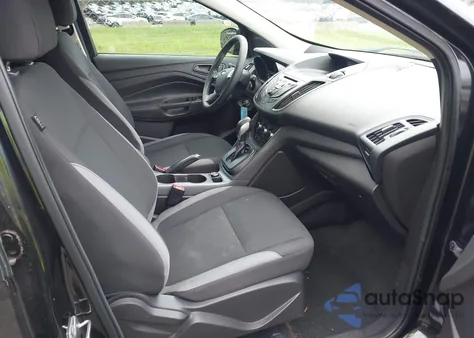 2015 Ford Escape S из США, поврежденный, VIN 1FMCU0F77FUB16010